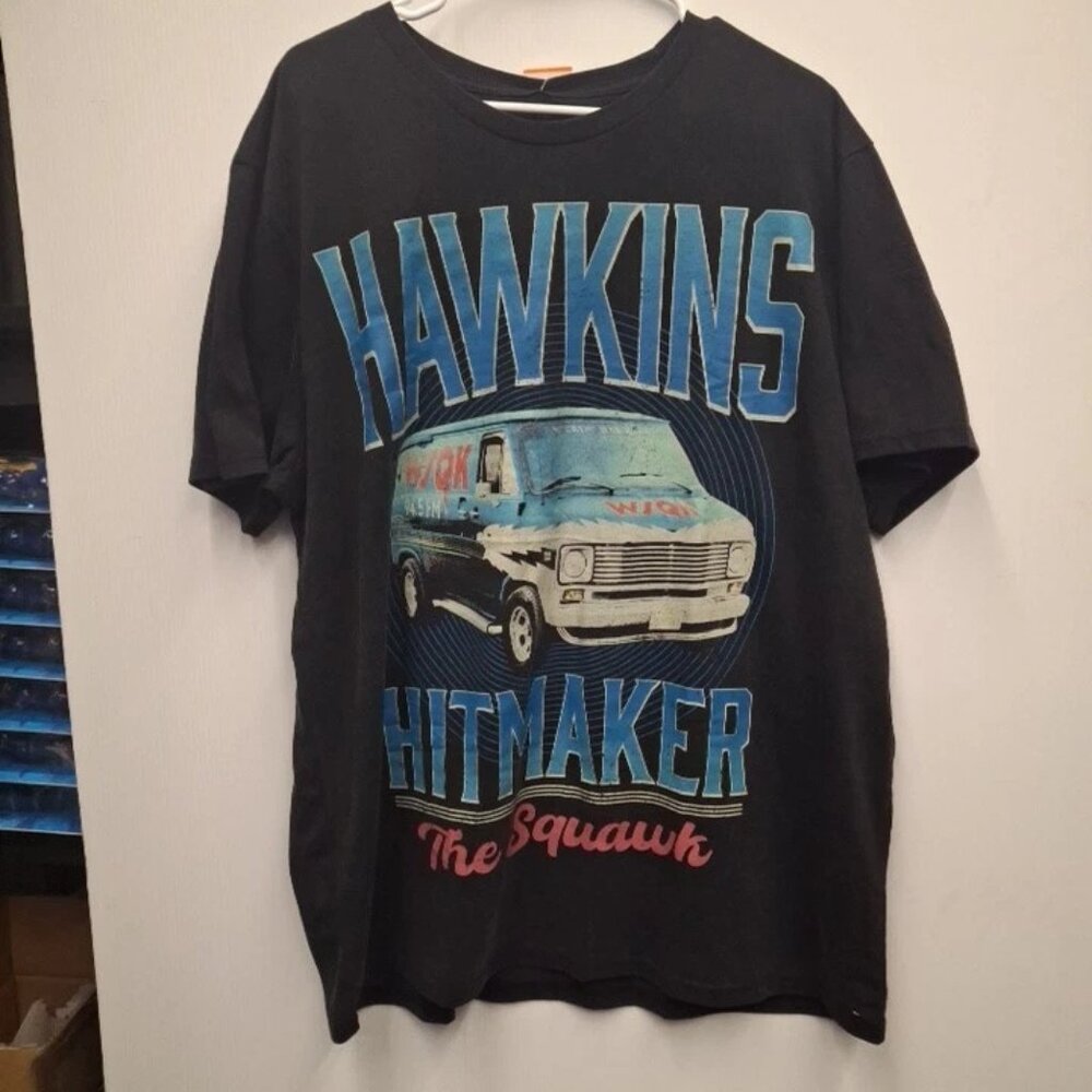 Stranger Things Shirt Mens 2XL Black Hawkins Hitmaker WSQK Squawk Graphic Tee
